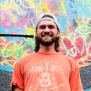 Meet your Posher, Riley